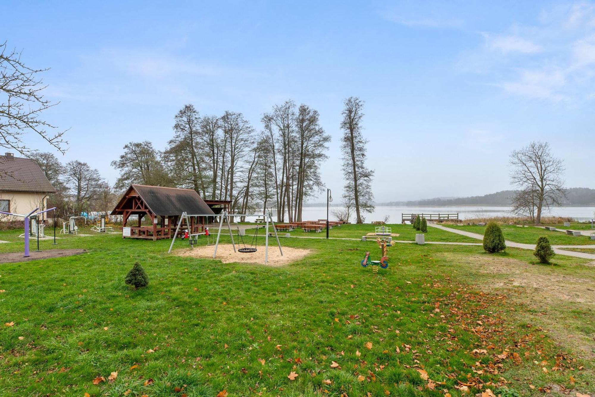 Lesny Dworek Sominy - Dom Z Sauna I Kominkiem Exterior foto