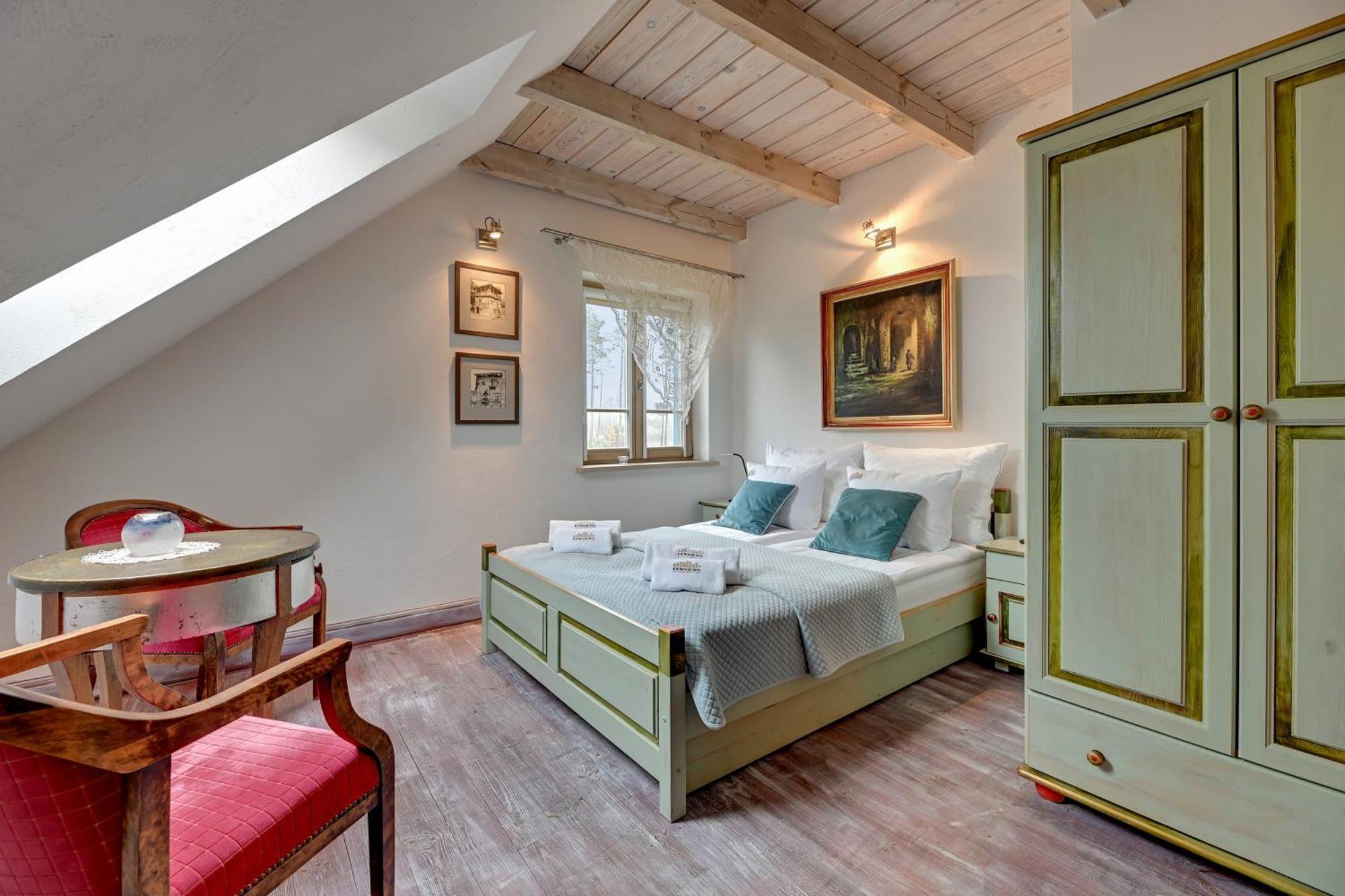 Lesny Dworek Sominy - Dom Z Sauna I Kominkiem Exterior foto